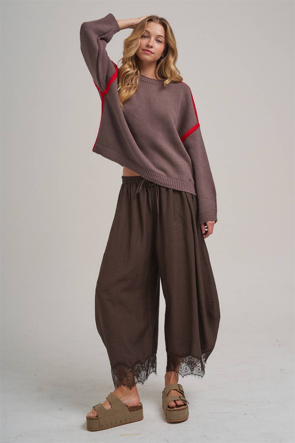 Lace-Trimmed Barrel Fit Balloon Pants