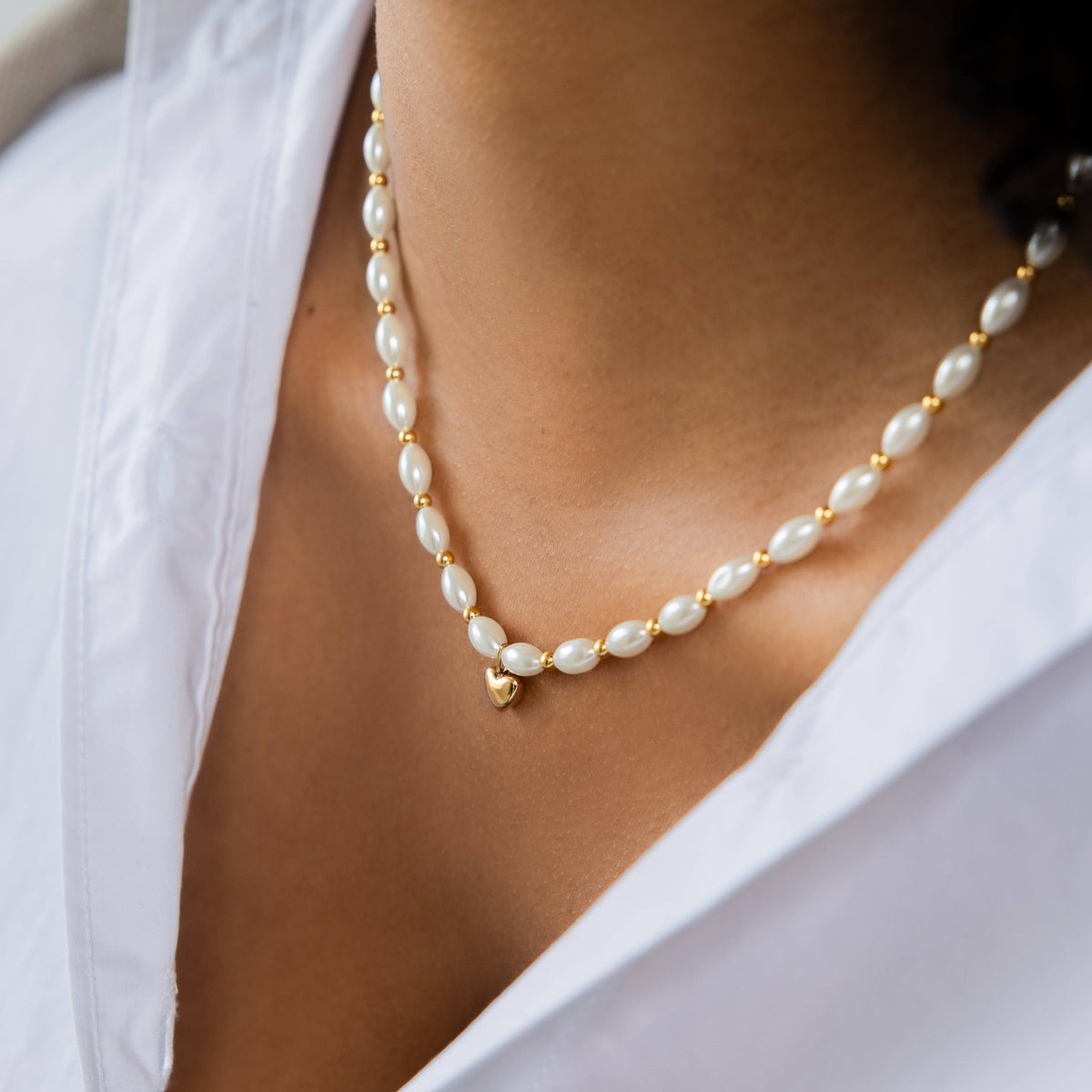 Waterproof White Shell Necklace with Puffy Heart
