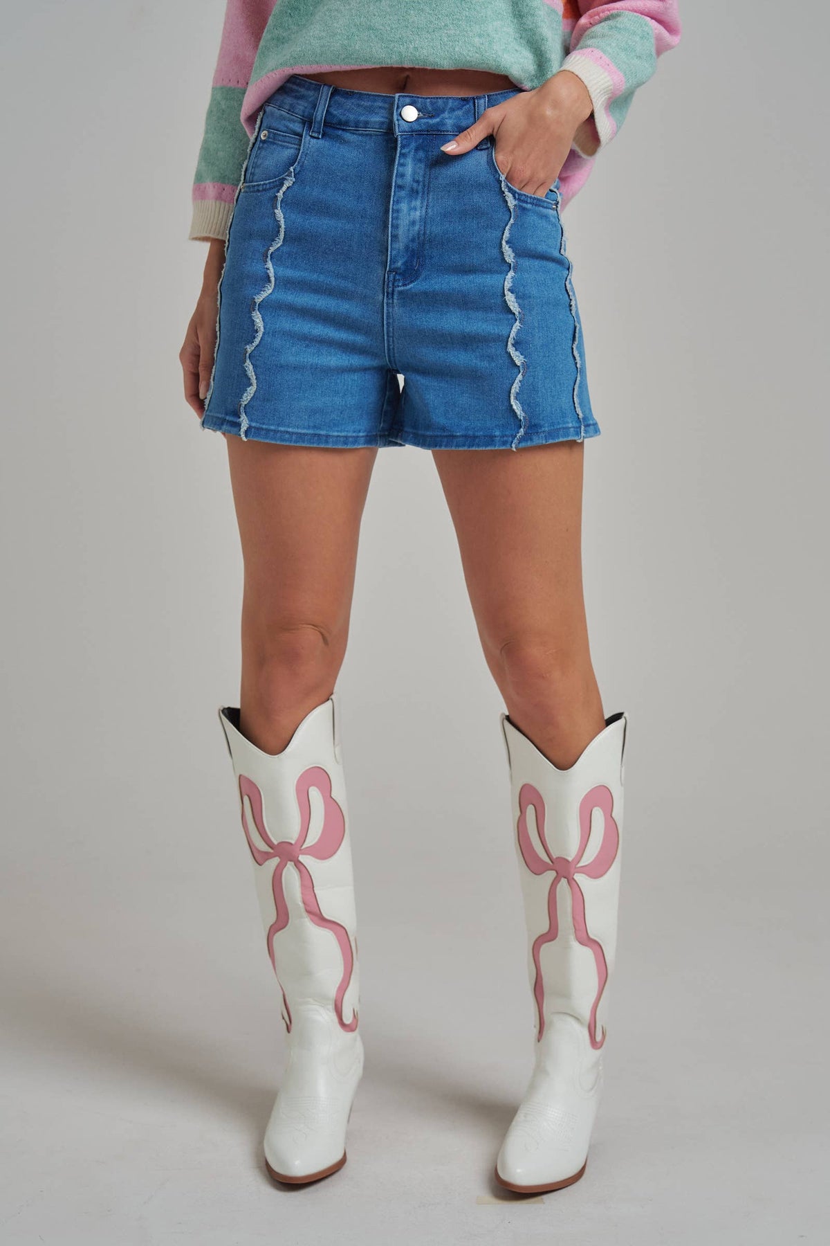 HIGH RISE DENIM SHORTS WITH SCALLOPED FRONT SEAM